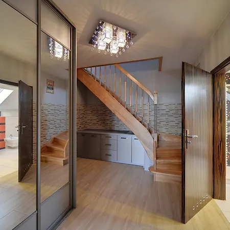 Апартаменты Pod Gwiazdami - Centrum Z Tarasem I Kominkiem Карпач