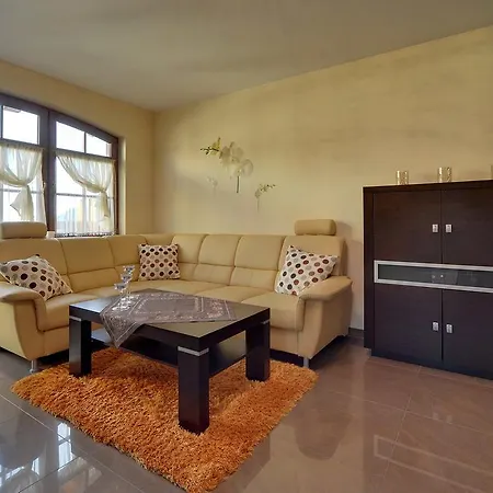 Apartment Pod Gwiazdami - Centrum Z Tarasem I Kominkiem *