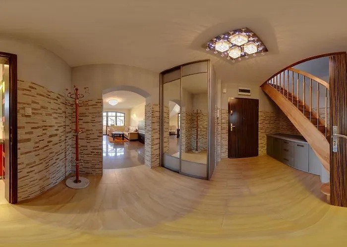 Pod Gwiazdami - Centrum Z Tarasem I Kominkiem アパート カルパッチ